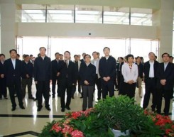 浙江省党政代表团来南高齿参观考察