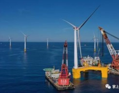 全球首台抗台风型漂浮式海上风电机组在阳江安装成功