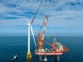 福建漳浦六鳌海上风电场二期项目完成首台13兆瓦风机吊装