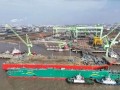 韩通赢吉重工建造4000吨全回转起重船“海洋风电76”顺利下水